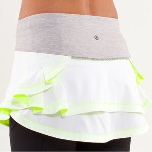 LULULEMON Linerless Presta Skirt - SIZE 6